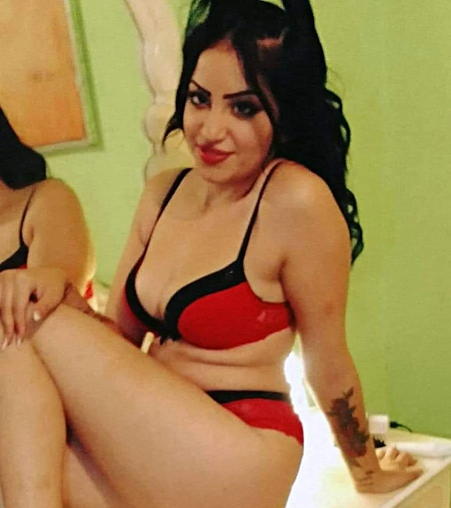 Alyson - Berlin VIP Escort Bayan